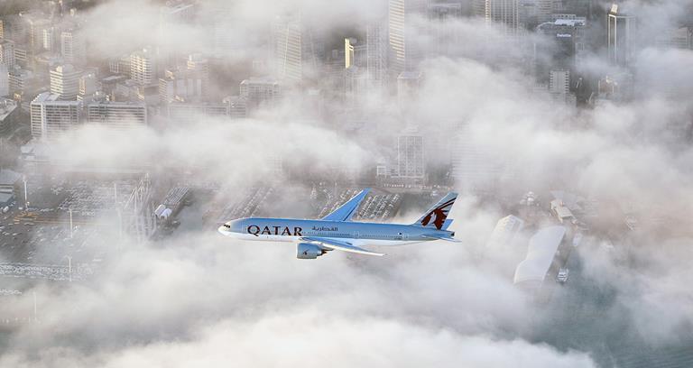 Qatar Airways Boeing 777-200LR over Auckland