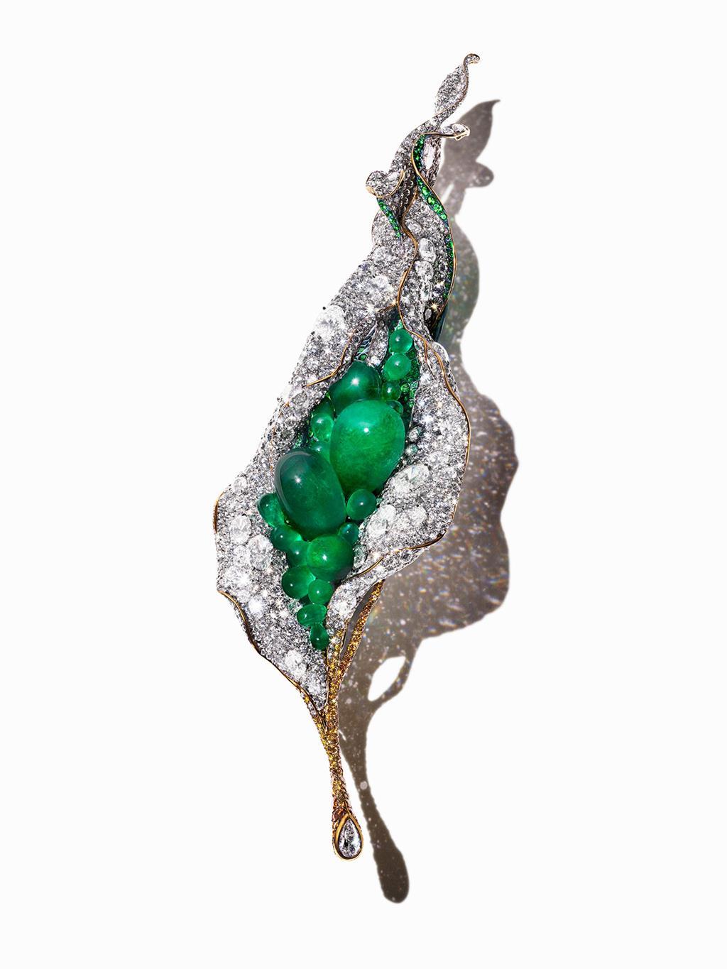 Black Label Masterpiece VII “Flower Bud Brooch”