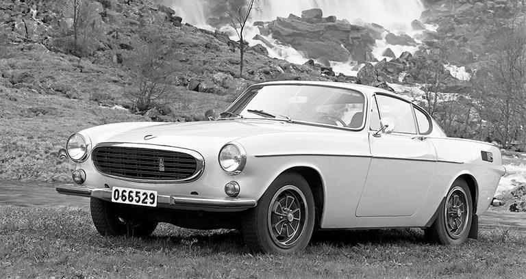 4. Volvo P1800