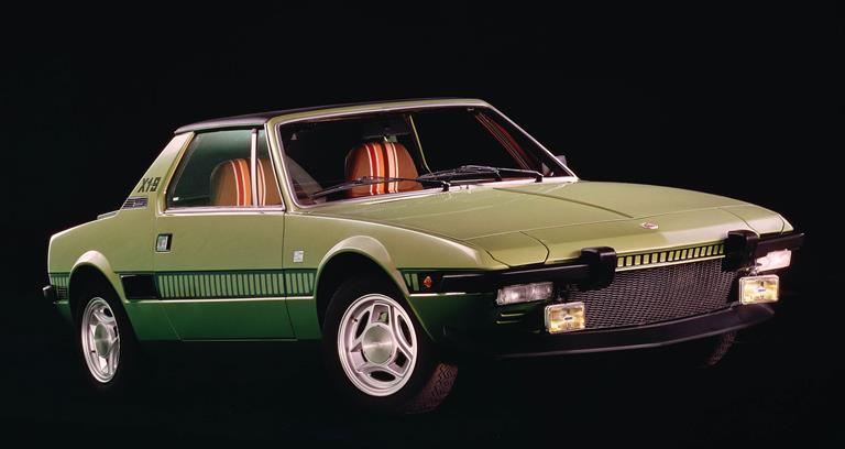 2. Fiat X1/9