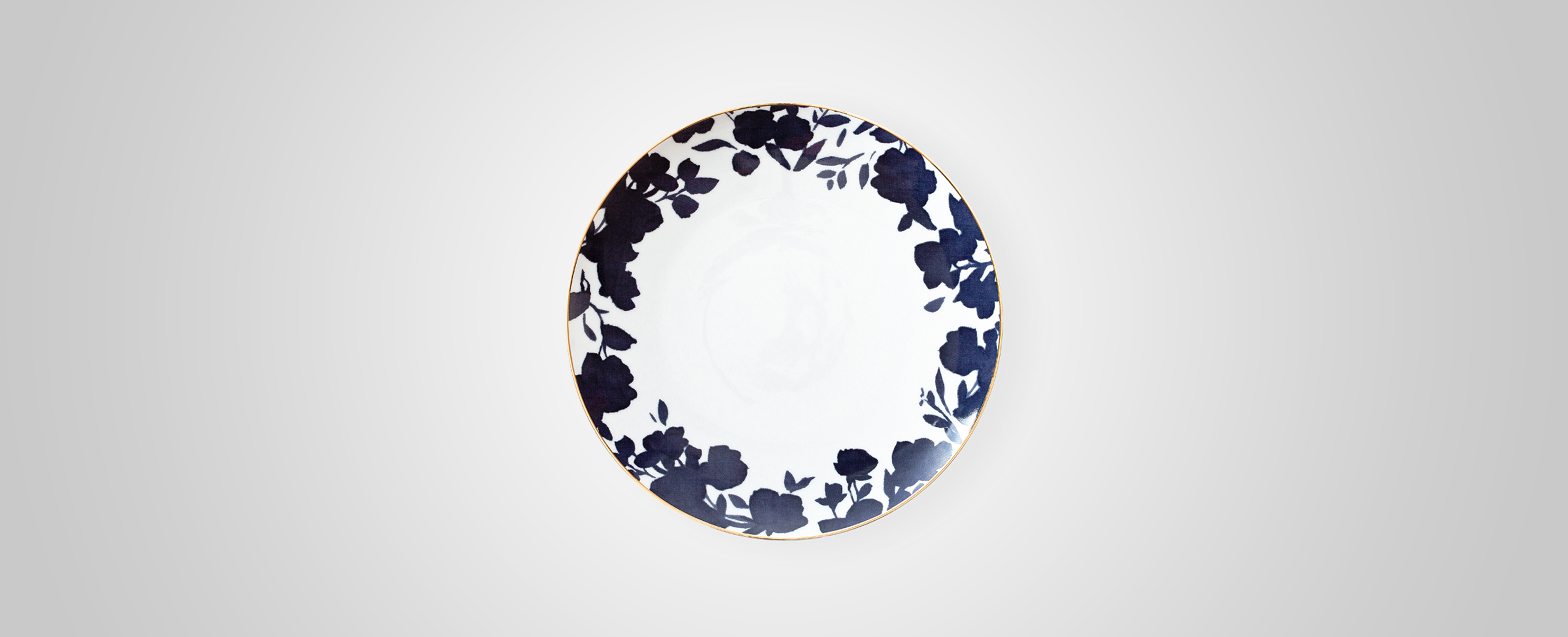 4. Ralph Lauren Home Audrey Suite plate
